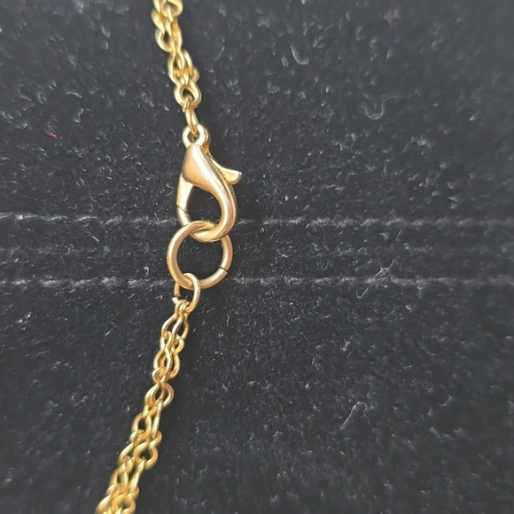 Double Strand Gold Necklace With Pink Stones - Picture 5 of 8